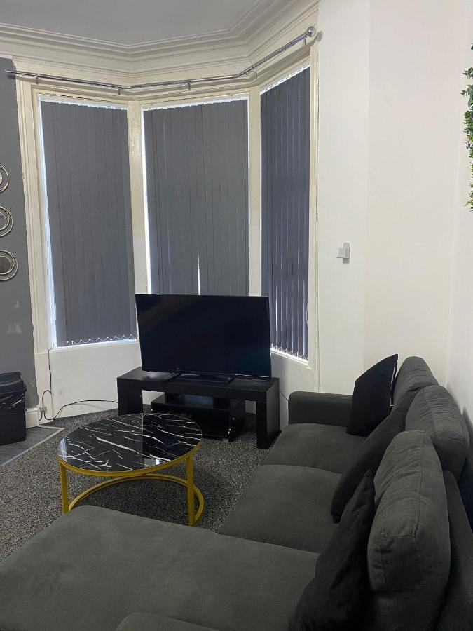 Black Ocean Holiday Apartments Блекпул Екстериор снимка