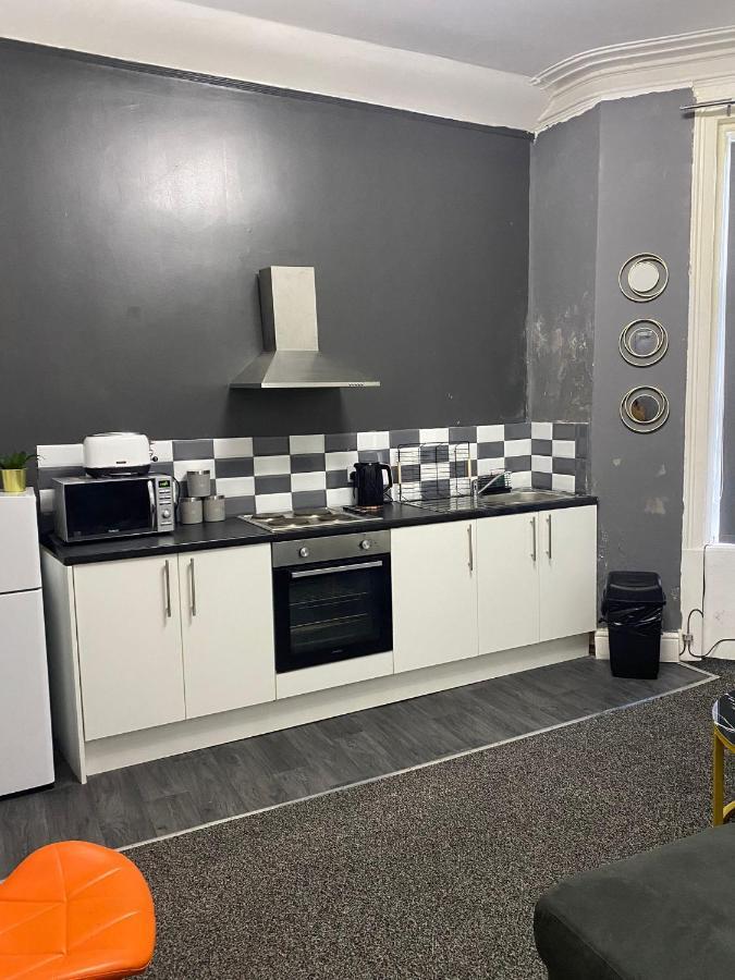 Black Ocean Holiday Apartments Блекпул Екстериор снимка