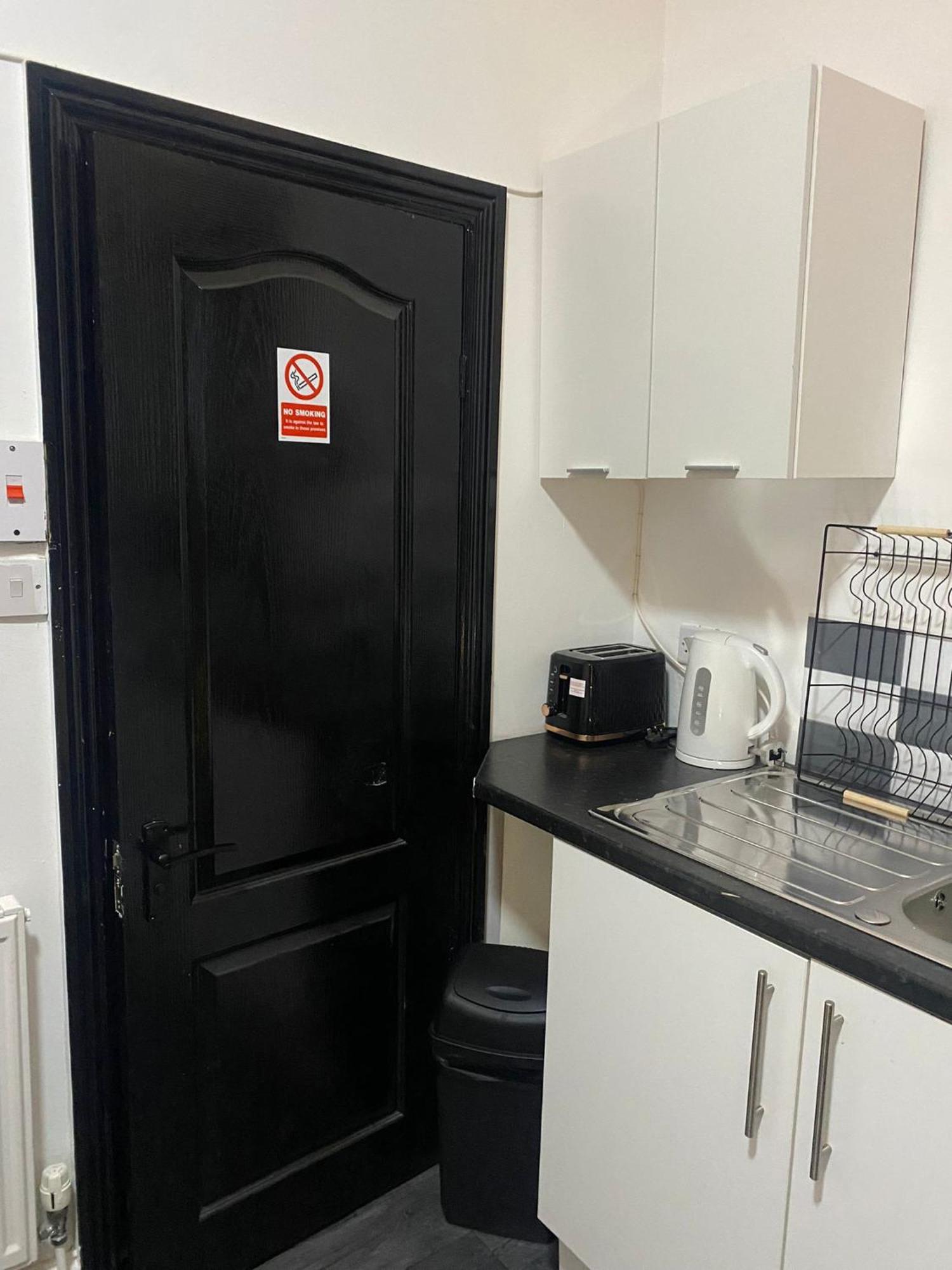 Black Ocean Holiday Apartments Блекпул Екстериор снимка